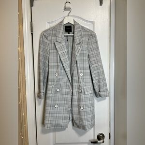 Dynamite plaid blazer. Size small. Great condition.